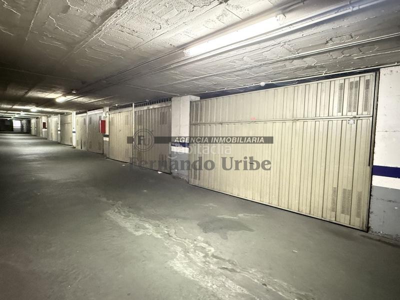 Foto 6ae3e781-0e39-4725-999f-e99fbbea2773. Parking coche garaje cerrado en Durango
