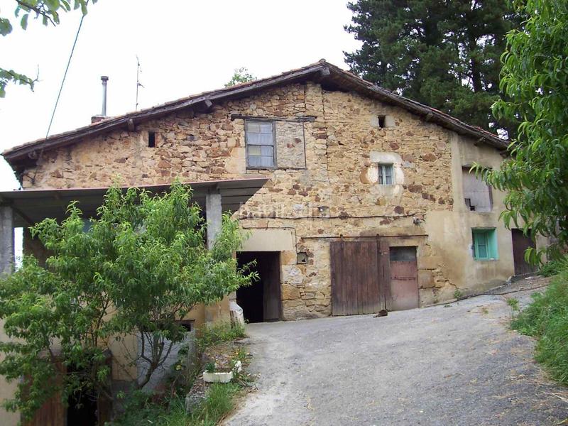 Foto 3539cad0-2987-46ad-8f19-3e5e06ebf6a4. Casa caserio a reformar . en Berriz