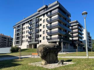 Pis  Calle juan de olazaran. Vivienda de reciente construcción
