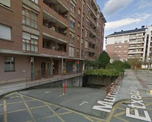 Lloguer Aparcament cotxe  Murueta torre auzunea etxetaldea. Amplia parcela en durango