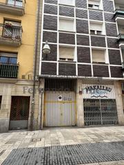 Lloguer Aparcament cotxe  Komentukalea kalea. Parcela en el casco histórico