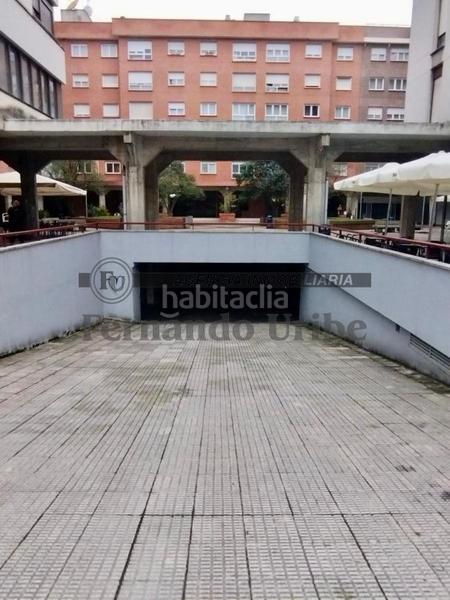 Foto 71f4f9c2-5568-483b-a4e5-521ef285dc4a. Parking voiture dans Durango