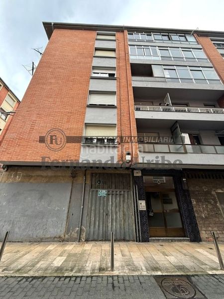 Foto cea99a47-e3ec-43e2-a530-221245c4c447. Local comercial a Iurreta