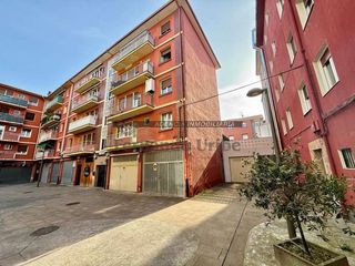 Local Comercial  San andres kalea. Local céntrico en venta en trañamatiena, versátil y bien ubicado