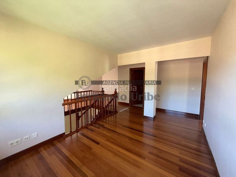 Foto 37540af1-eff1-42f0-841c-cbb37763674b. Duplex avec chauffage parking dans Berriz