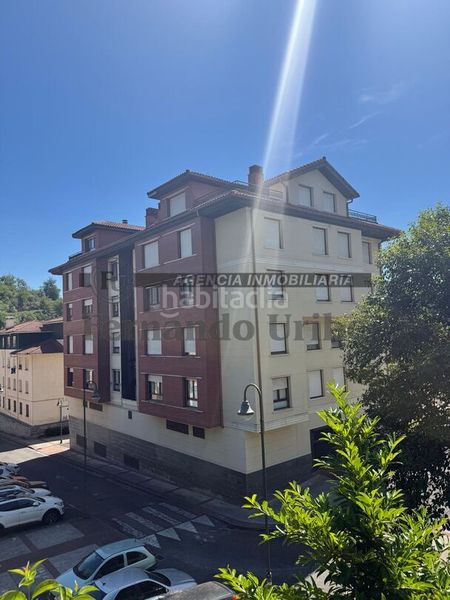 Foto bc26baaf-f774-4510-bbfb-ddc44420f6b8. Duplex avec chauffage parking dans Berriz