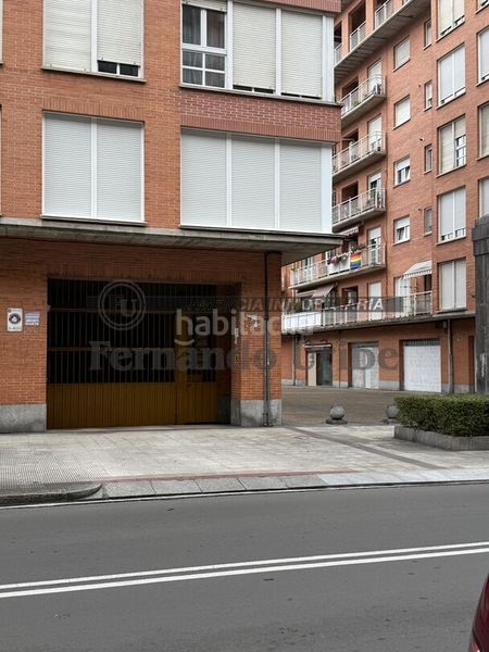 Foto e50f7dd0-734a-44b2-91ee-99e4ca54d7e9. Lloguer aparcament cotxe a Durango
