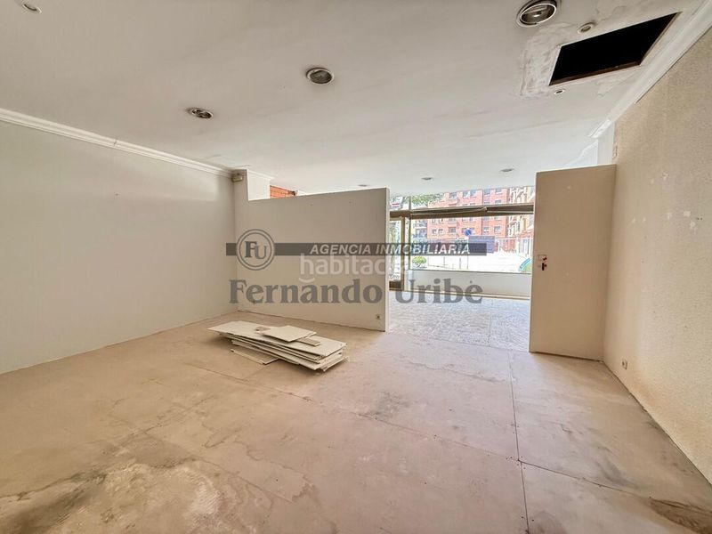 Foto 548c7aa3-5e28-4b0e-a5c8-8aedcb0e30db. Lloguer local comercial a Durango