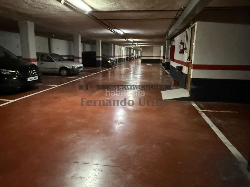 Foto 099f2096-e4ff-4cdf-9af2-4ed1325791b5. Lloguer aparcament cotxe a Durango