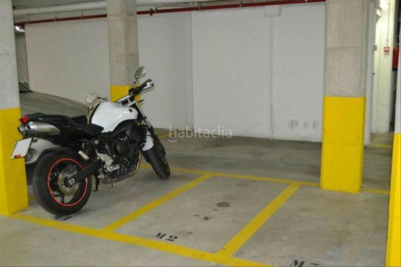 Foto 6721eb4c-dcd8-4ac9-9032-abafed29a4c0. Alquiler parking moto en carrer de ponent 27 en zona teatro auditorio en Granollers