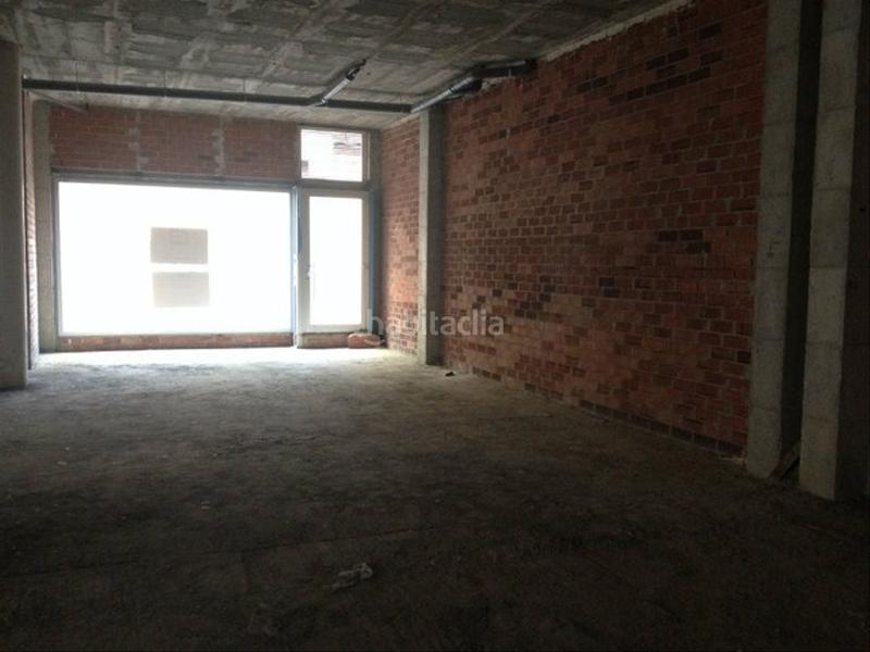 Foto 1e4983fb-5140-4699-ac1b-e0fb44361e18. Alquiler local comercial en carrer lleó 17 en zona centro en Granollers