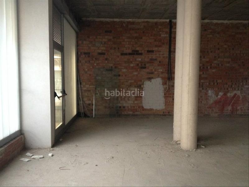 Foto 66f9f251-d297-44bd-856f-6b796c44a2e4. Alquiler local comercial en carrer lleó 17 en zona centro en Granollers