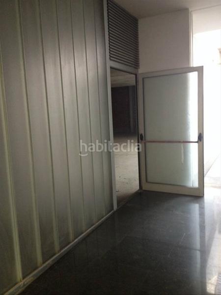 Foto d6616d99-c37f-46f7-bcbe-a0bd15661853. Alquiler local comercial en carrer lleó 17 en zona centro en Granollers