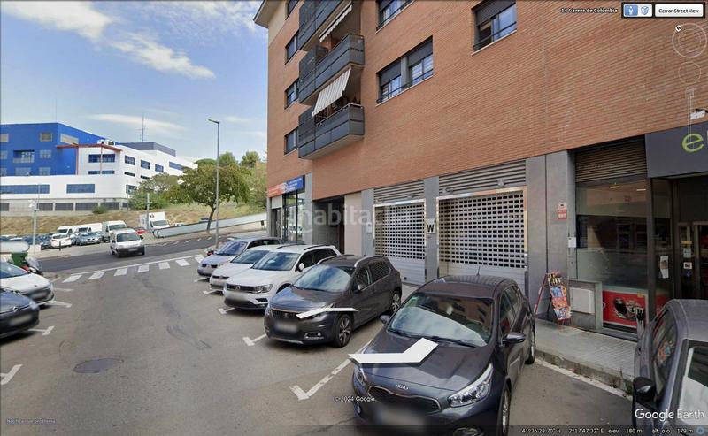 Foto 8ad47a1a-fdca-4c72-9c2d-fc06380ca9a1. Geschäftsraum in carrer de colòmbia 10 in Font Verda Granollers