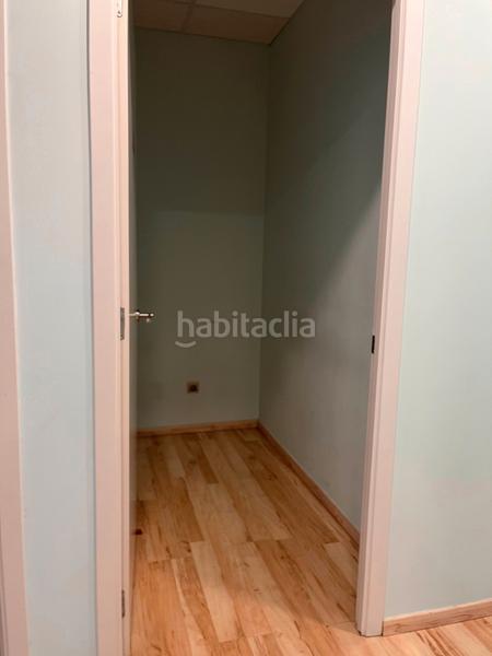 Foto d43bc64e-fdd5-448d-a56e-04b07f556cc4. Alquiler local comercial oficina santa anna en Centre Granollers