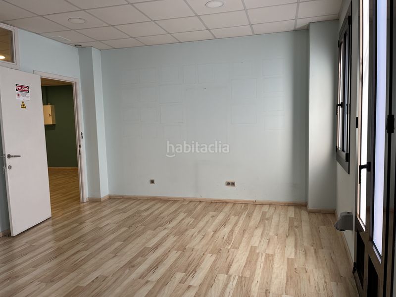 Foto 5ea2b0a2-18c7-47a6-a77f-f8f9863303ac. Alquiler oficina  zona centro en Centre Granollers