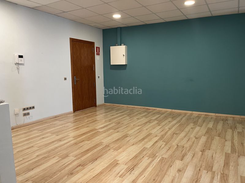 Foto a2bb8ddc-a771-42c4-968f-ee4a7982db24. Alquiler oficina  zona centro en Centre Granollers