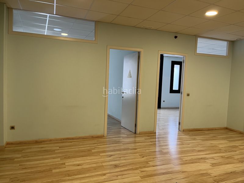 Foto ed871b89-c8e6-4557-b35a-7c29755f5795. Alquiler oficina  zona centro en Centre Granollers