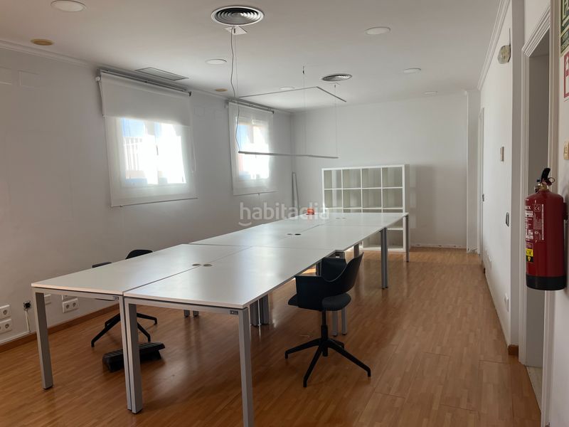 Foto b2018d03-7239-45e5-af8c-64418845b764. Alquiler oficina en plaça josep maluquer i salvador 3-4 oficina zona centro en Granollers