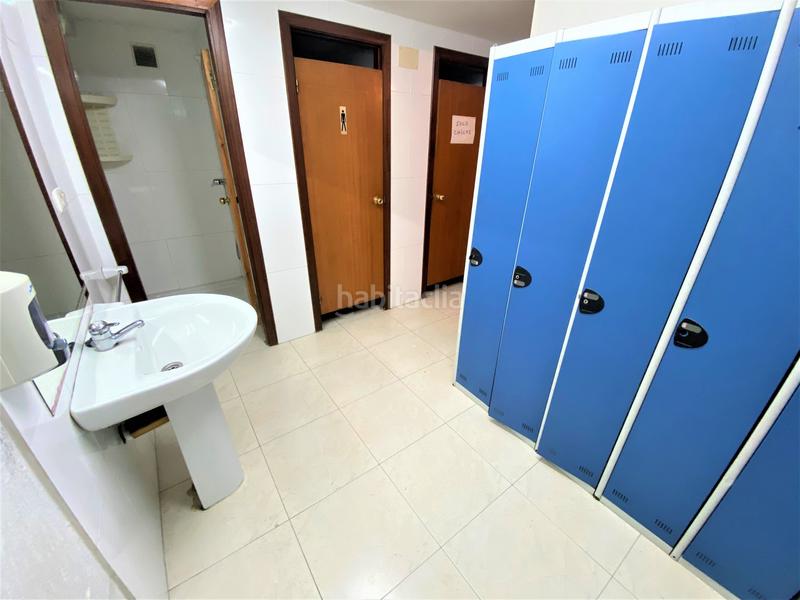 Foto 1f8368a0-bb38-4cc4-9a19-0c5bcd25fccc. Rent business premise in Berbés - Peritos Vigo