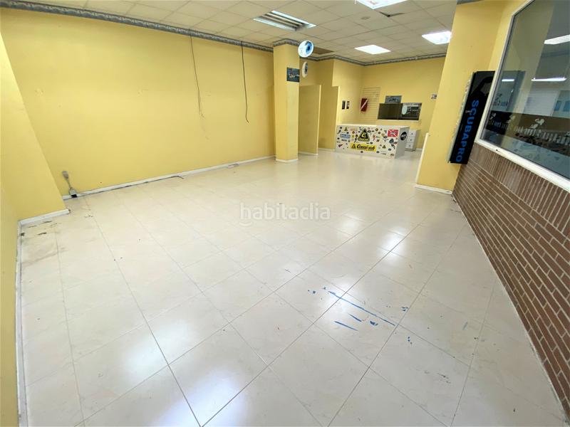 Foto 9d77f5ac-d192-4bd7-a683-da579b4d8d7b. Affitto locale commerciale in Berbés - Peritos Vigo