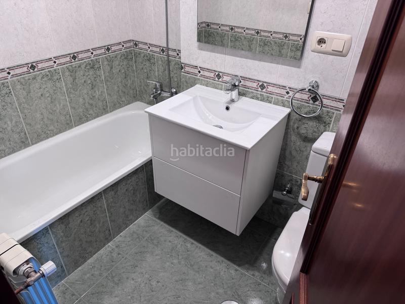 Foto 999cf3fb-3244-4628-82d7-a478d4fba02a. Location attique avec chauffage parking dans As Travesas - Balaidos Vigo
