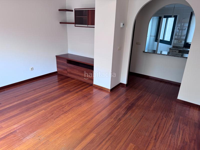 Foto ef7e5e5b-669b-4e9f-9825-b477b22d684d. Rent penthouse with heating parking in As Travesas - Balaidos Vigo