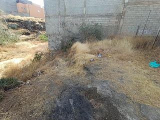Terreno residencial  Calle hermanos pinz�n. Venta solar los andenes