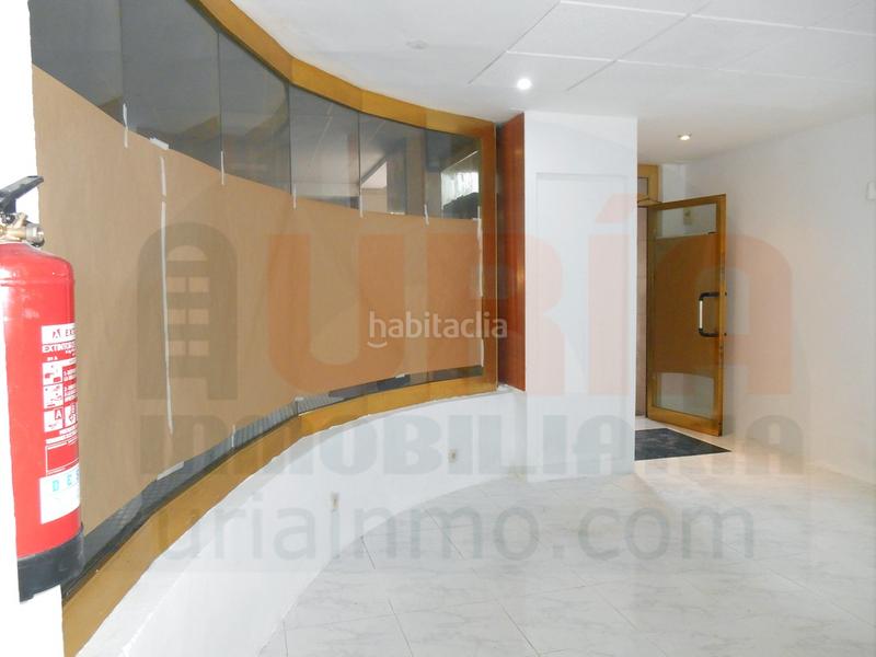 Foto a93a8e95-64c7-40ec-a8ca-e2976d0835bb. Alquiler local comercial local instalado en el centro en Oviedo