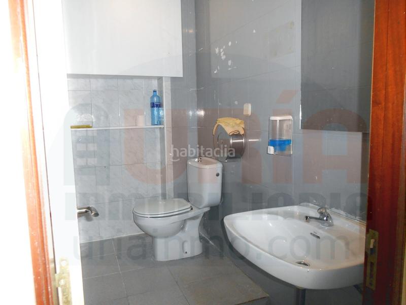 Foto 85bd71d0-d81d-438a-afca-6f84a9d63777. Lloguer local comercial a Milán - Pumarín Oviedo