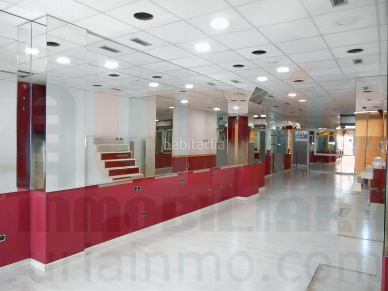 Foto 4ed8ff8c-9532-40e1-b401-a740ffaaa320. Lloguer local comercial a Parque San Francisco - Uría Oviedo