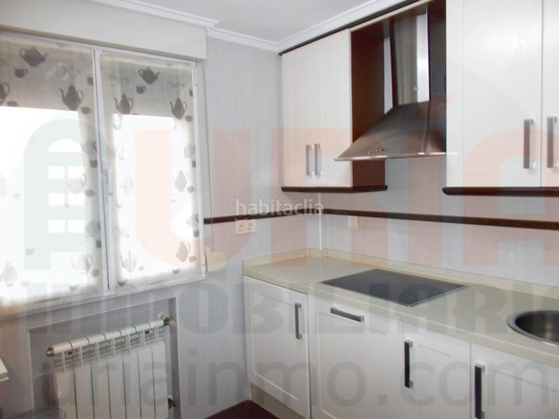 Foto 52223827-e12b-43d9-9f66-be69d645a8fd. Appartamento con riscaldamento in Salesas - Foncalada - Campoamor Oviedo
