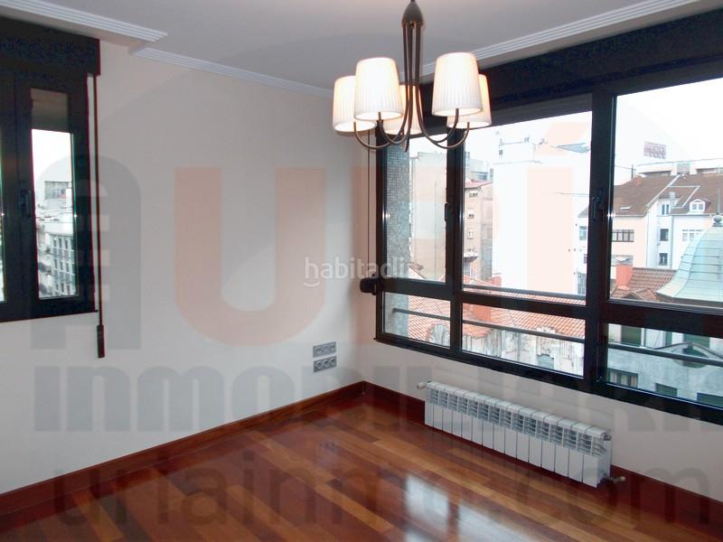 Foto 54d86d2f-873d-4142-9054-133eb5fd11ad. Appartamento con riscaldamento in Salesas - Foncalada - Campoamor Oviedo