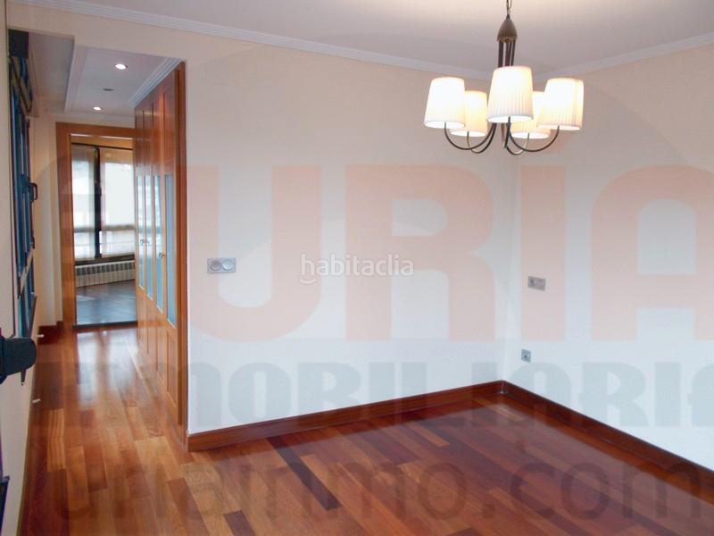 Foto 6bf82919-59ae-46f1-b868-348f0cbcd66a. Appartamento con riscaldamento in Salesas - Foncalada - Campoamor Oviedo