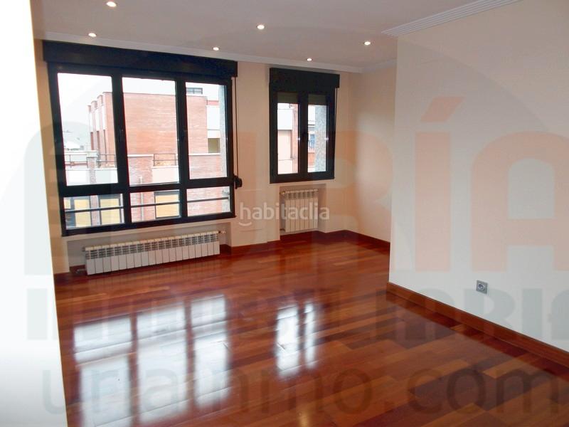 Foto df461dc0-2fc9-417c-85a7-02d1761cc06c. Appartamento con riscaldamento in Salesas - Foncalada - Campoamor Oviedo