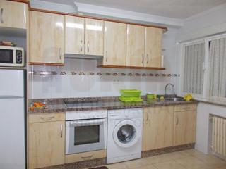 Location Appartement  Calle victor chavarri