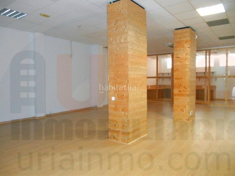 Foto 0f6bed19-2a3a-4a5c-98c4-d5f882cf9836. Alquiler local comercial local muy amplio en la zona de Vallobín en Oviedo