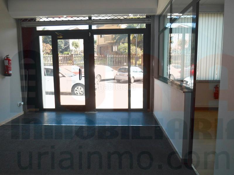 Foto 39b0a91c-6ab4-489a-ae8d-5a3918fc10b9. Alquiler local comercial local muy amplio en la zona de Vallobín en Oviedo