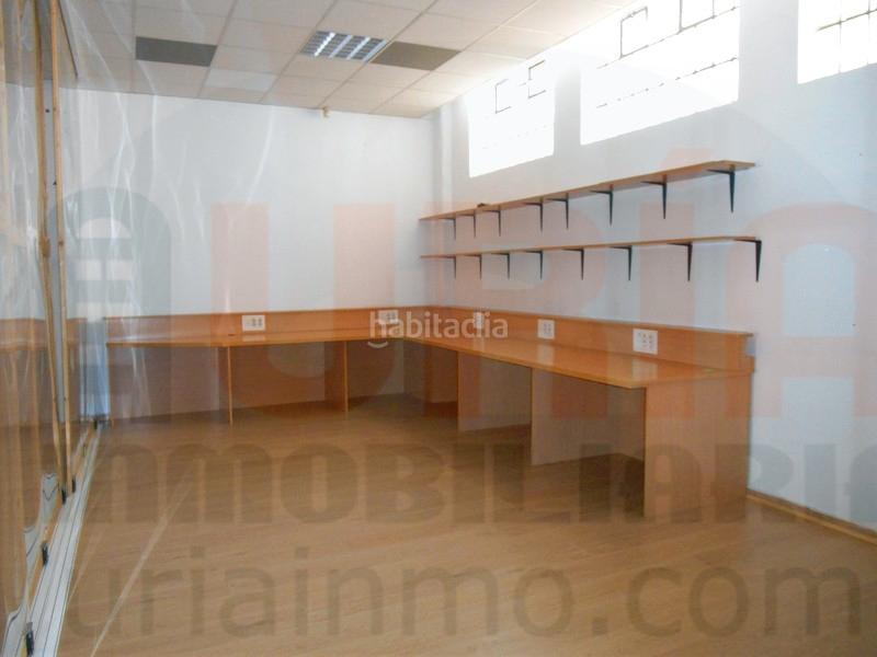 Foto 509a7732-0cbb-4a94-8491-7625fb1cc0d3. Alquiler local comercial local muy amplio en la zona de Vallobín en Oviedo