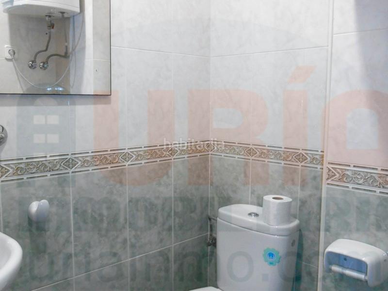 Foto ae3e3eb3-85cd-44b4-960a-8b2395485a2a. Alquiler local comercial local muy amplio en la zona de Vallobín en Oviedo
