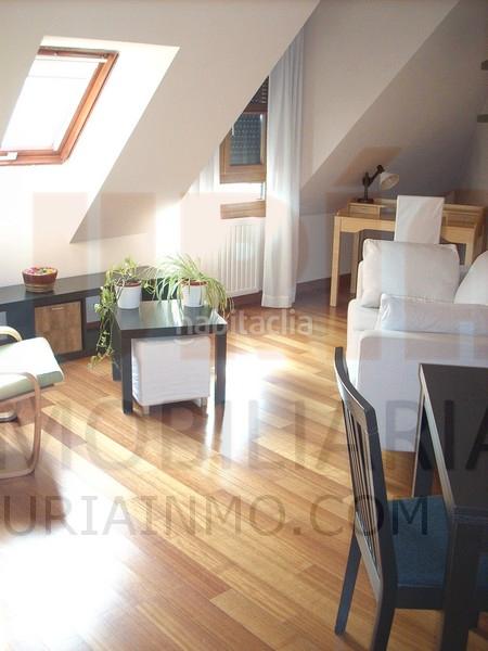 Foto a905cdb2-ef7a-49c8-bf82-08aa92fdcdc7. Alquiler apartamento  con garaje en el milán en Oviedo
