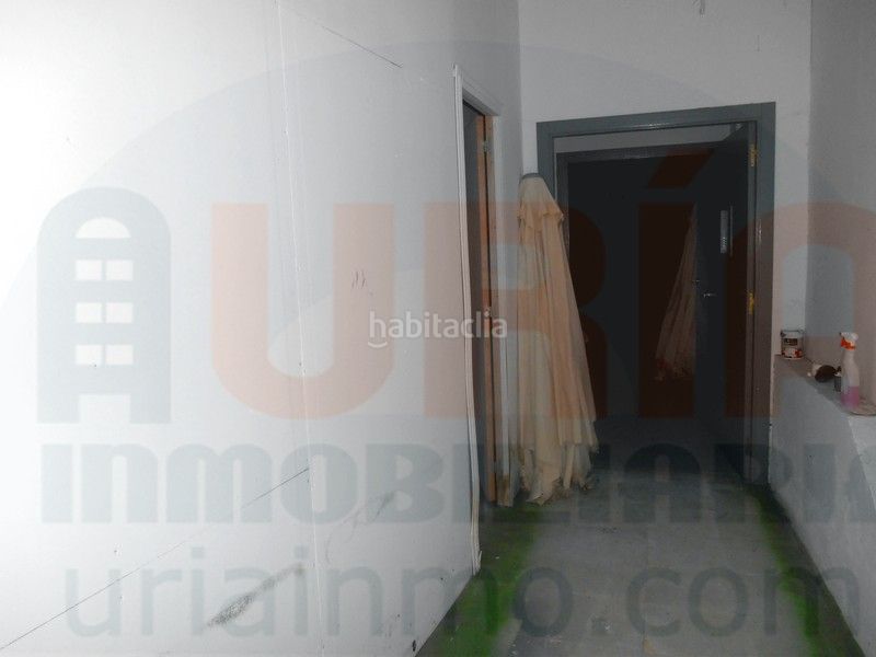 Foto 9c4a602c-752e-4670-a13d-b9b6ac7da85c. Local comercial a calle río deva 8 a Fozaneldi - Tenderina Oviedo
