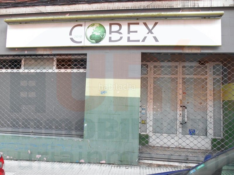 Foto ac1f232f-70d0-488b-8f53-5107fd7f50e3. Local comercial a calle río deva 8 a Fozaneldi - Tenderina Oviedo