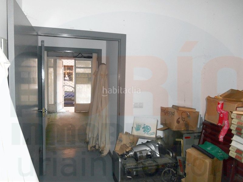 Foto c3c1323d-c201-48e5-848b-d5219c90e41f. Local comercial a calle río deva 8 a Fozaneldi - Tenderina Oviedo