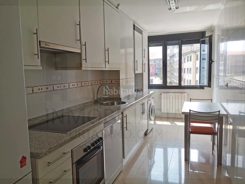 Foto b12b8783-08fb-4c3a-bed8-7b604b88ef97. Affitto appartamento con riscaldamento parcheggio in Oviedo