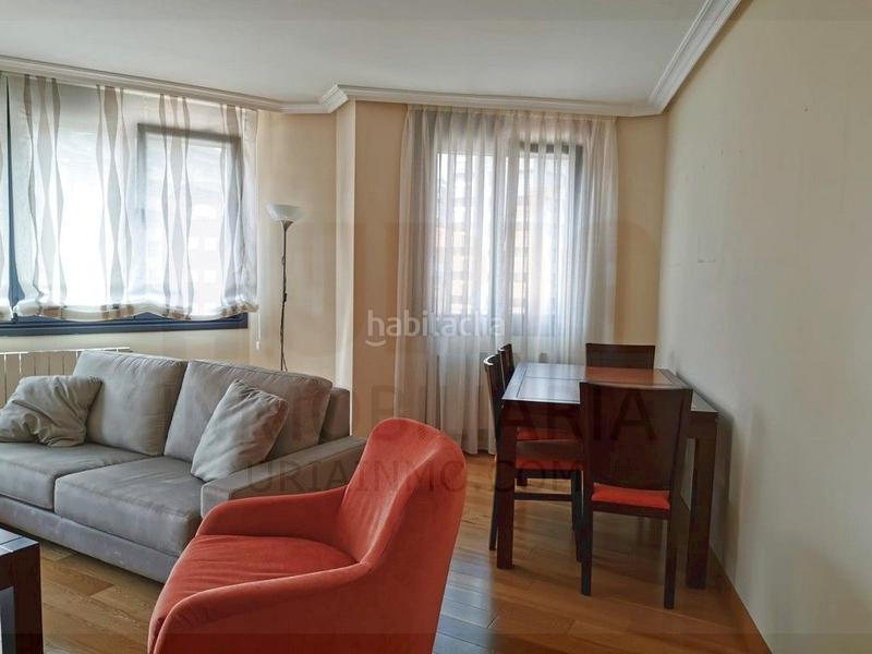 Foto 574bebcc-2a45-4f4c-b790-54cc88f0ec7c. Location appartement avec chauffage parking dans Salesas - Foncalada - Campoamor Oviedo