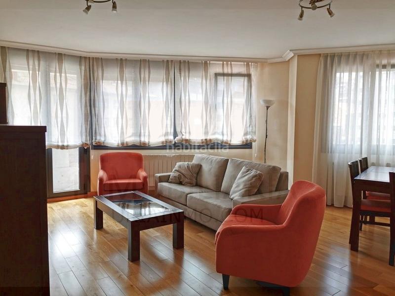 Foto 60c1f00e-237a-4252-8aab-971873e2c723. Rent flat with heating parking in Salesas - Foncalada - Campoamor Oviedo