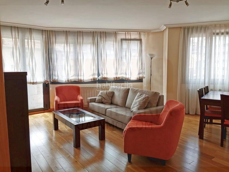 Foto f147cce9-cc52-4df9-b233-64dc08491002. Rent flat with heating parking in Salesas - Foncalada - Campoamor Oviedo