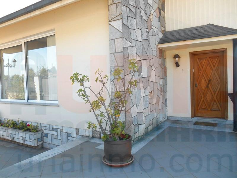 Foto 66fb3b4f-df1d-4698-a551-997cf2be4191. Miete reihenhaus in calle de peña ubiña 5 in Ciudad Naranco - Prados de La Fuente Oviedo