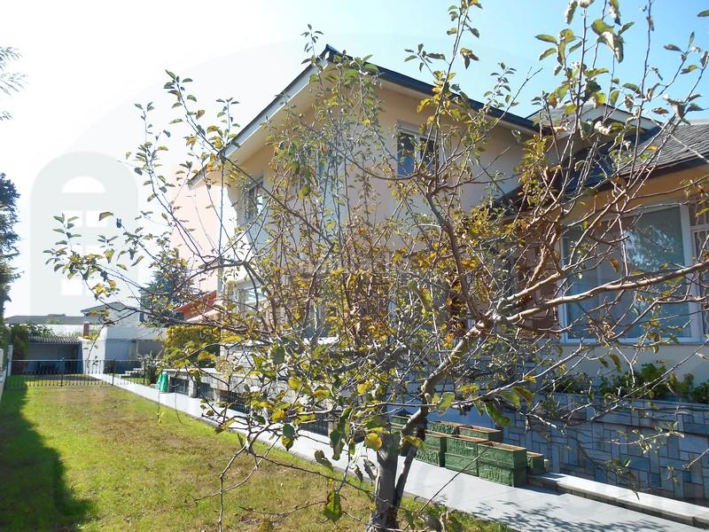 Foto 8c956fa9-c6c0-4457-a772-a9b0ace40163. Miete reihenhaus in calle de peña ubiña 5 in Ciudad Naranco - Prados de La Fuente Oviedo